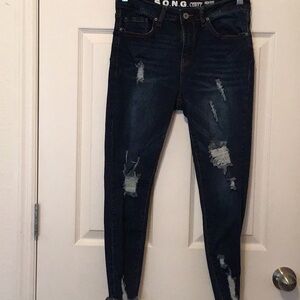 SONG DENIM JEANS 7/28 CURVY Distressed High Rise Skinny Ankle Grazer.
